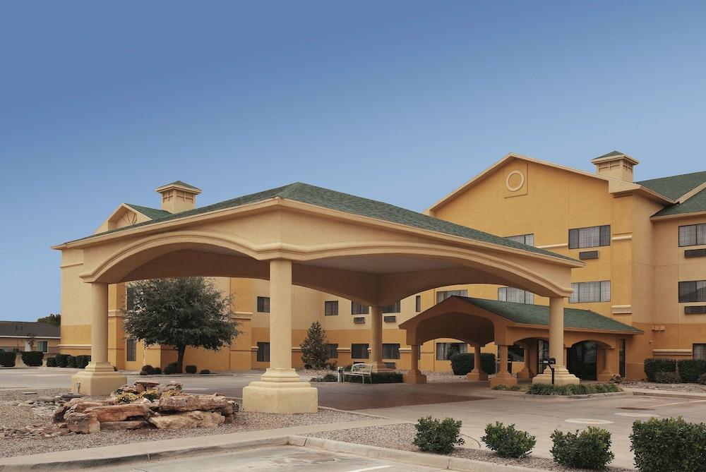 Comfort Suites Clovis Zewnętrze zdjęcie