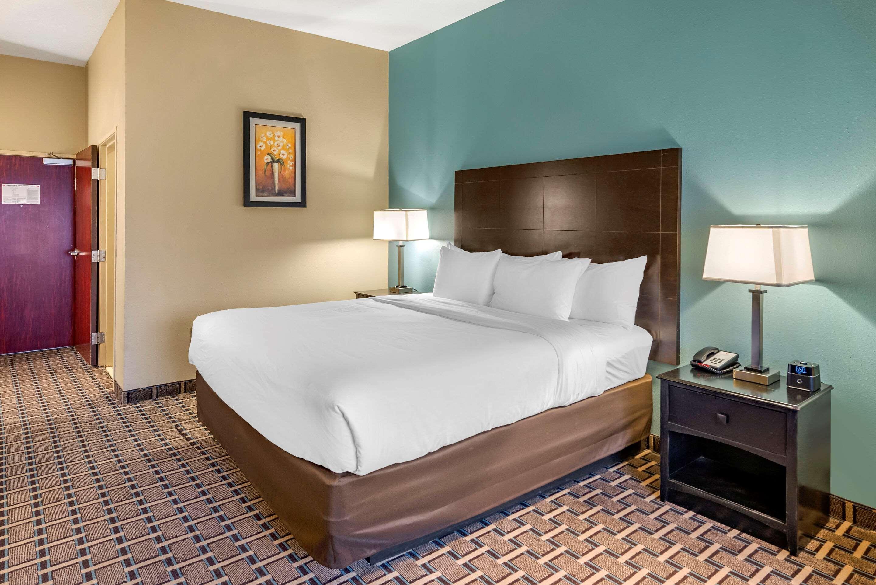 Comfort Suites Clovis Zewnętrze zdjęcie