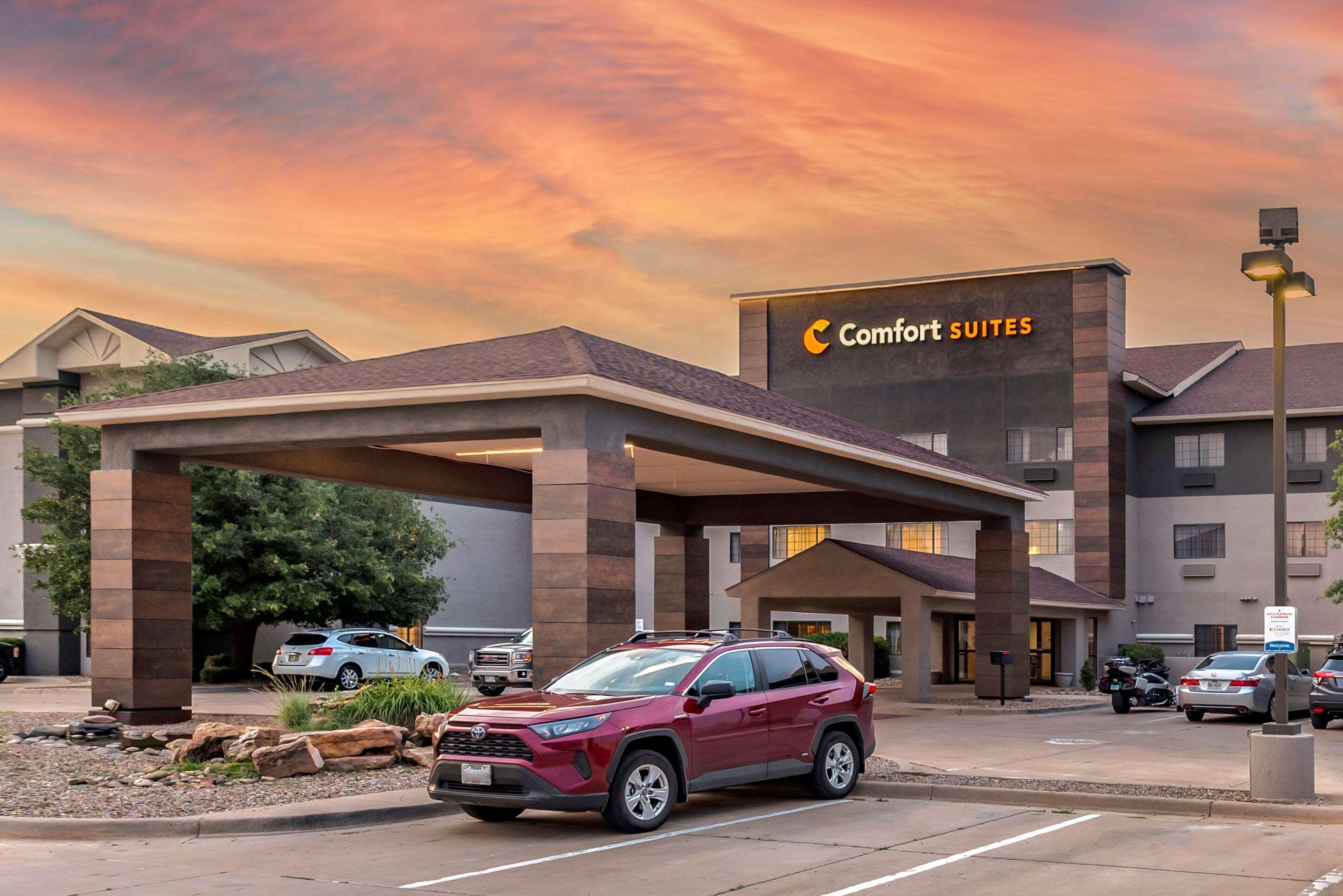 Comfort Suites Clovis Zewnętrze zdjęcie